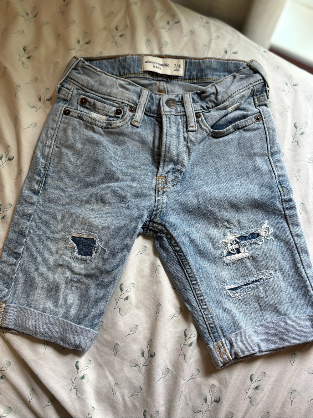 abercrombie kids light wash denim shorts with contrast stitching